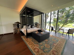 the-green-collection-sentosa-cove-masterbedroom
